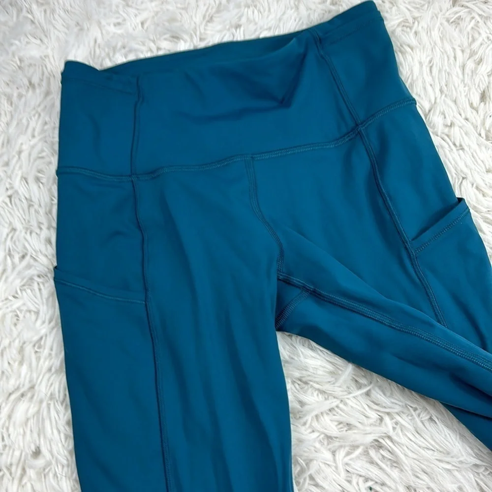 Lululemon Fast & Free Crop II *Nulux 19